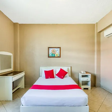 Oyo Hotel Kasino-3